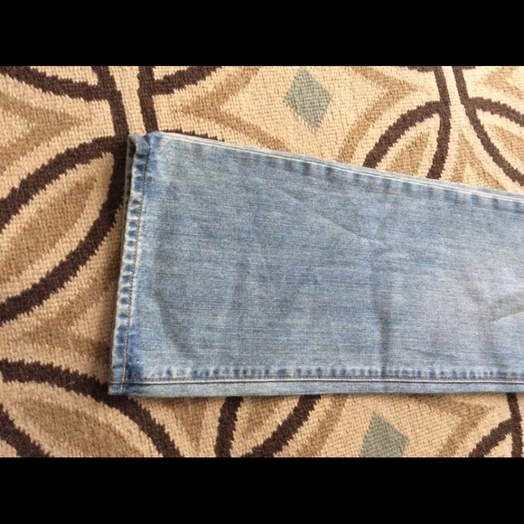 Old navy men’s boot cut jeans - Picture 2 of 3